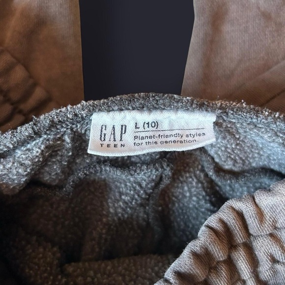 Gap Fit Teen Boy’s Active Sweatpants Size L (10/11) Gray - Excellent Condition - Picture 7 of 7